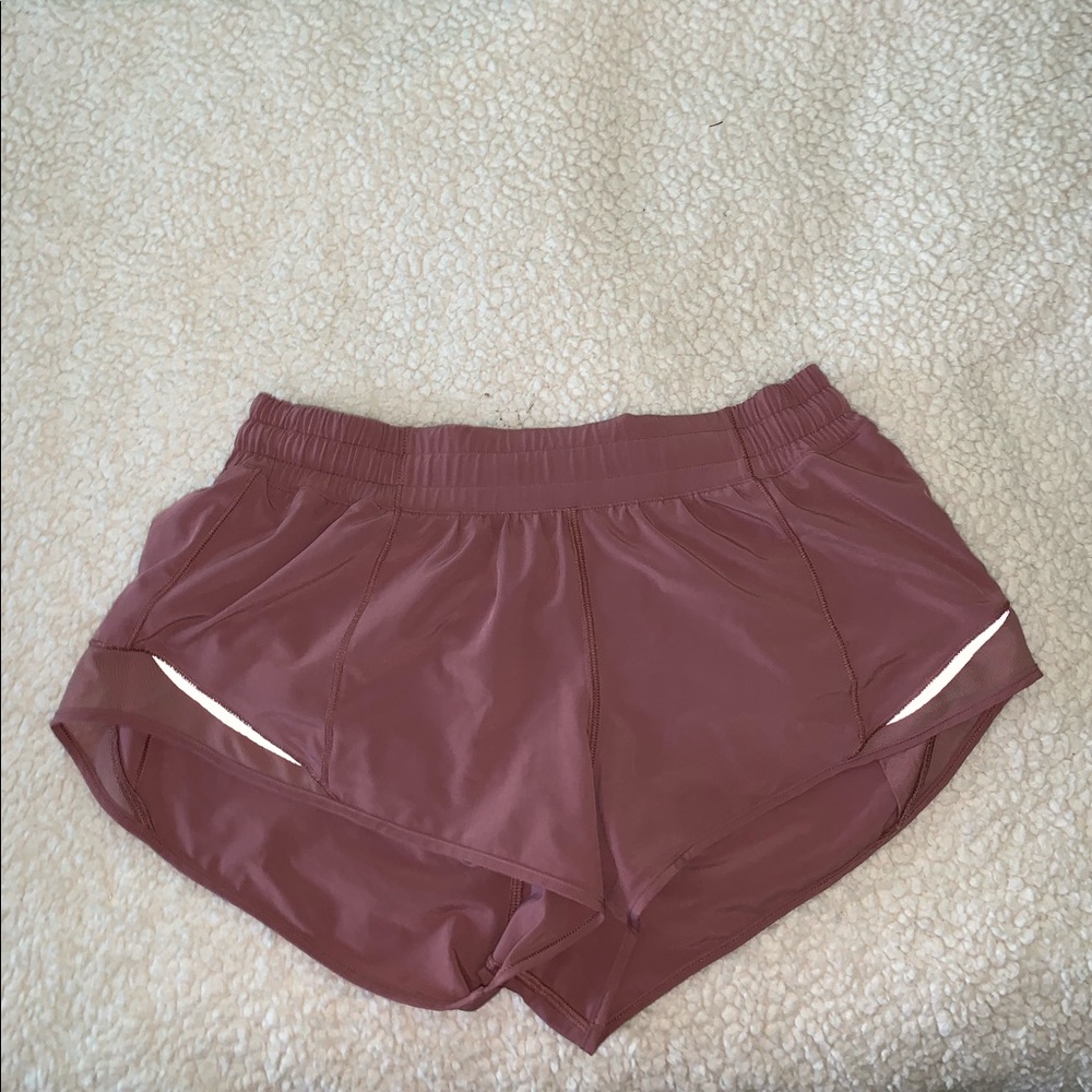 Lululemon maroon Hotty Hot Short